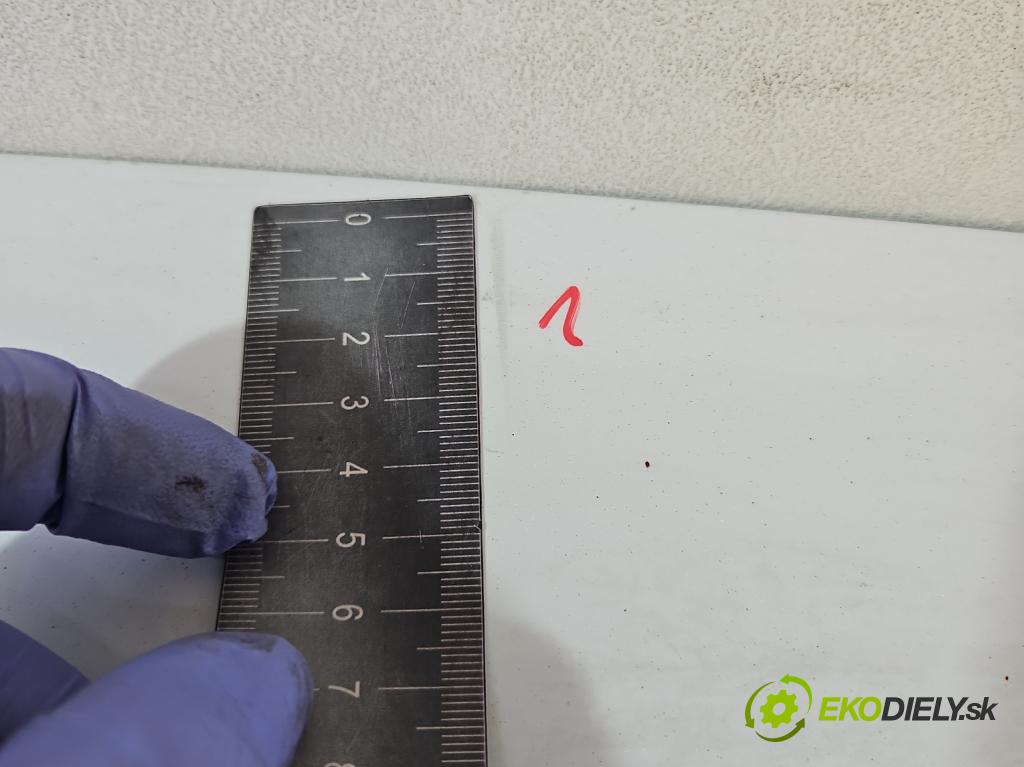 Kia Sportage IV 2015-2021 1.7 crdi 141 hp automatic 104 kW 1685 cm3 5- zadní kufrové dveře  (Zadní kapoty)