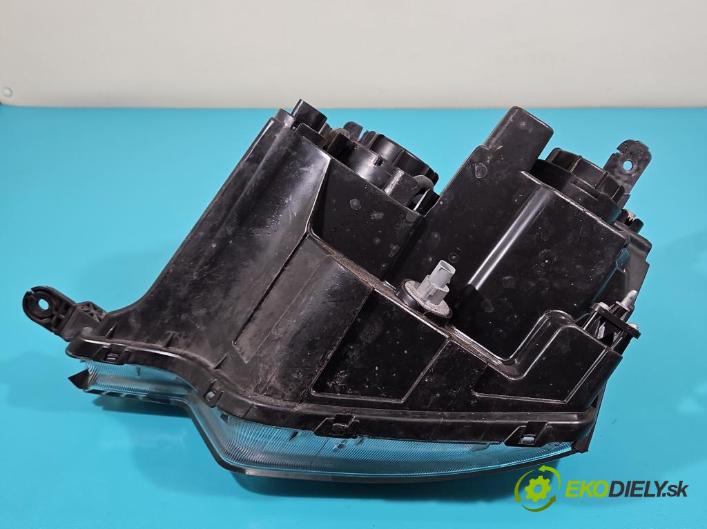 Opel Antara 2006-2015 2.2 cdti 163 HP automatic 120 kW 2231 cm3 5- Reflektor: pravý (Pravé)