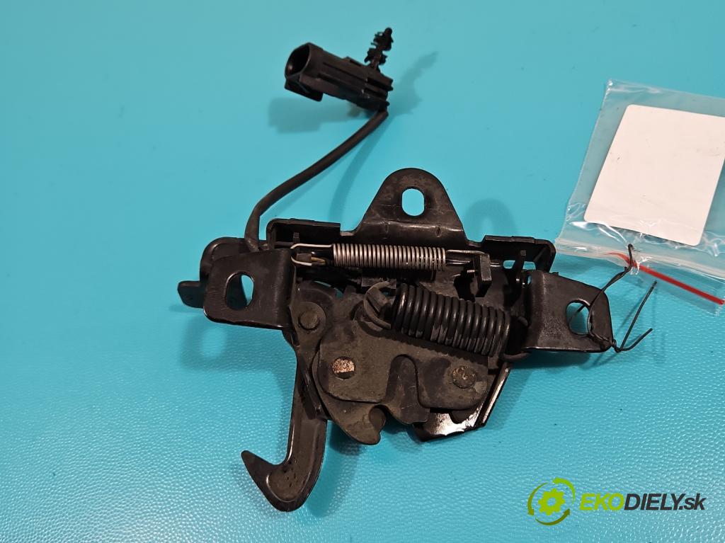 Opel Antara 2006-2015 2.2 cdti 163 hp automatic 120 kW 2231 cm3 5- zámek kapoty