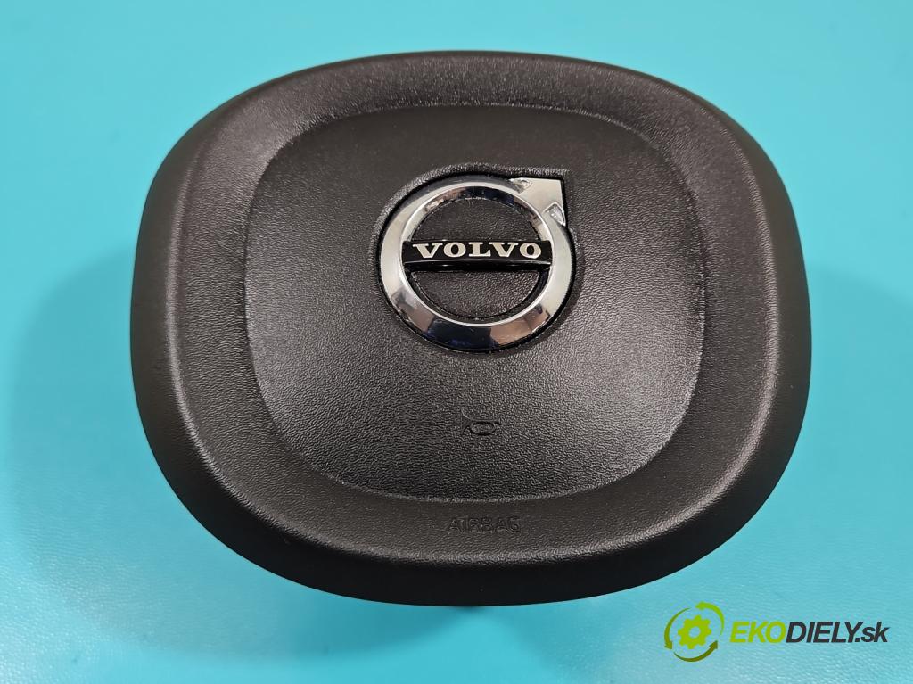 Volvo V90 2016- 2.0 D5 235 HP automatic 173 kW 1969 cm3 5- airbag vzduch: Řidiči: 39825814 (Airbagy)