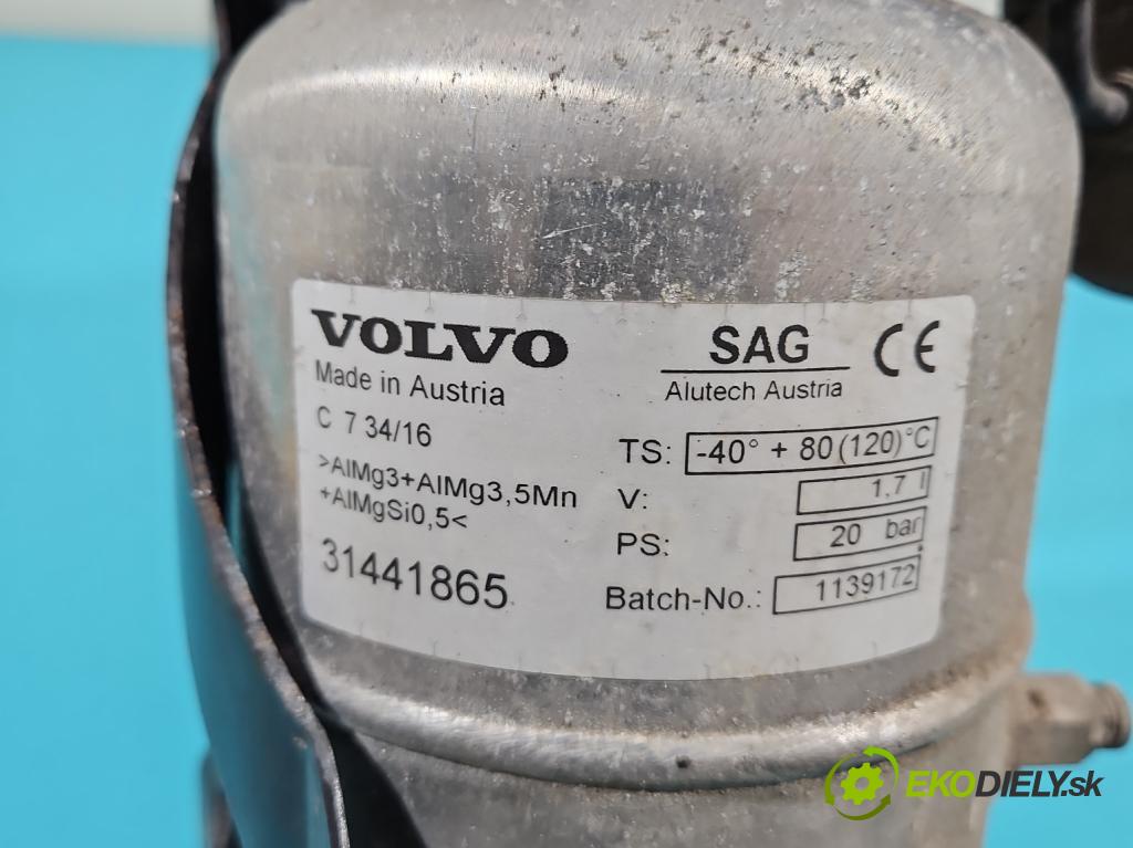 Volvo V90 2016- 2.0 D5 235 hp automatic 173 kW 1969 cm3 5- čerpadlo pozastavení: 31441864