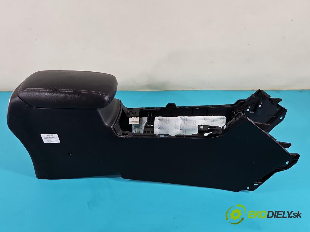 Kia Sportage IV 2015-2021 1.7 crdi 141 HP automatic 104 kW 1685 cm3 5- operadlo 84611-F1000 (Lakťové opierky)