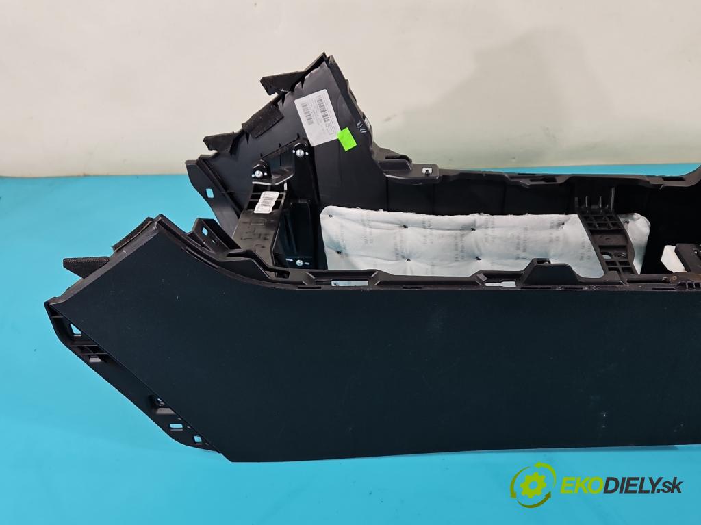 Kia Sportage IV 2015-2021 1.7 crdi 141 HP automatic 104 kW 1685 cm3 5- operadlo 84611-F1000 (Lakťové opierky)