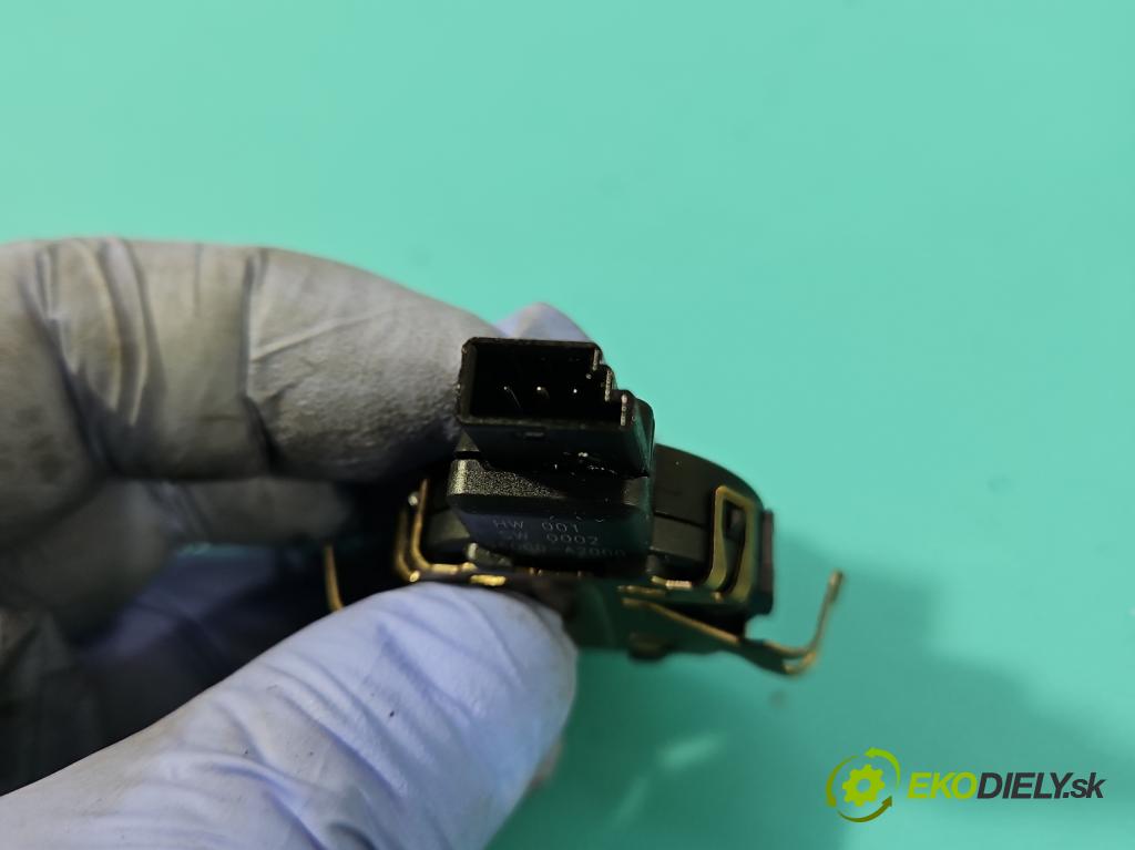 Kia Sportage IV 2015-2021 1.7 crdi 141 HP automatic 104 kW 1685 cm3 5- snímač déšť: 96000-A2000 (Snímače dažďa)