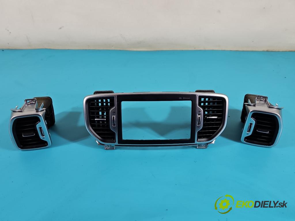 Kia Sportage IV 2015-2021 1.7 crdi 141 HP automatic 104 kW 1685 cm3 5- Mřížka: kúrenia stredová  (Mriežky kúrenia (fukáre))