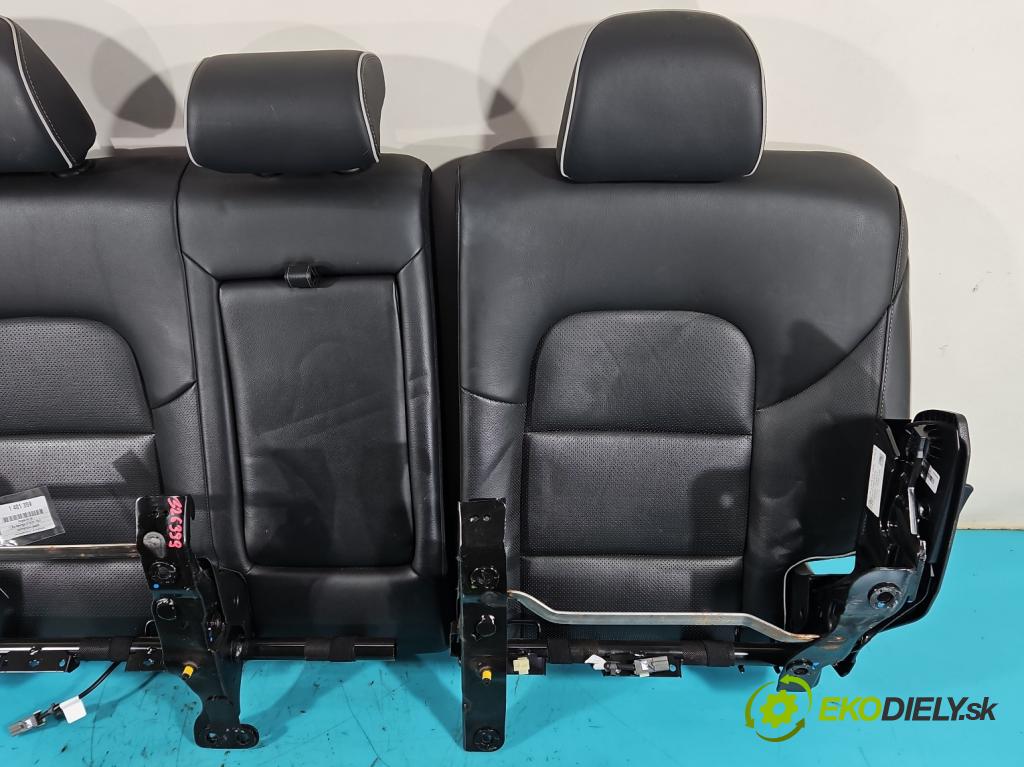 Kia Sportage IV 2015-2021 1.7 crdi 141 HP automatic 104 kW 1685 cm3 5- Pohovka: zadné  (Sedačky, sedadlá)