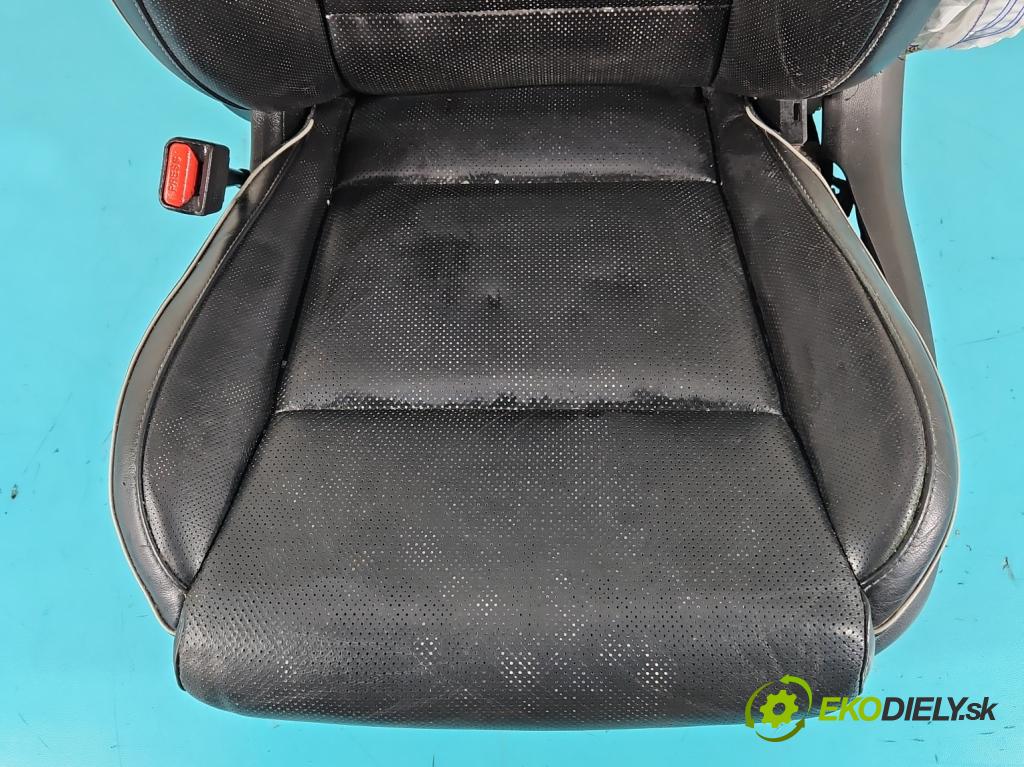 Kia Sportage IV 2015-2021 1.7 crdi 141 HP automatic 104 kW 1685 cm3 5- Sedačka ľavý  (Sedačky, sedadlá)