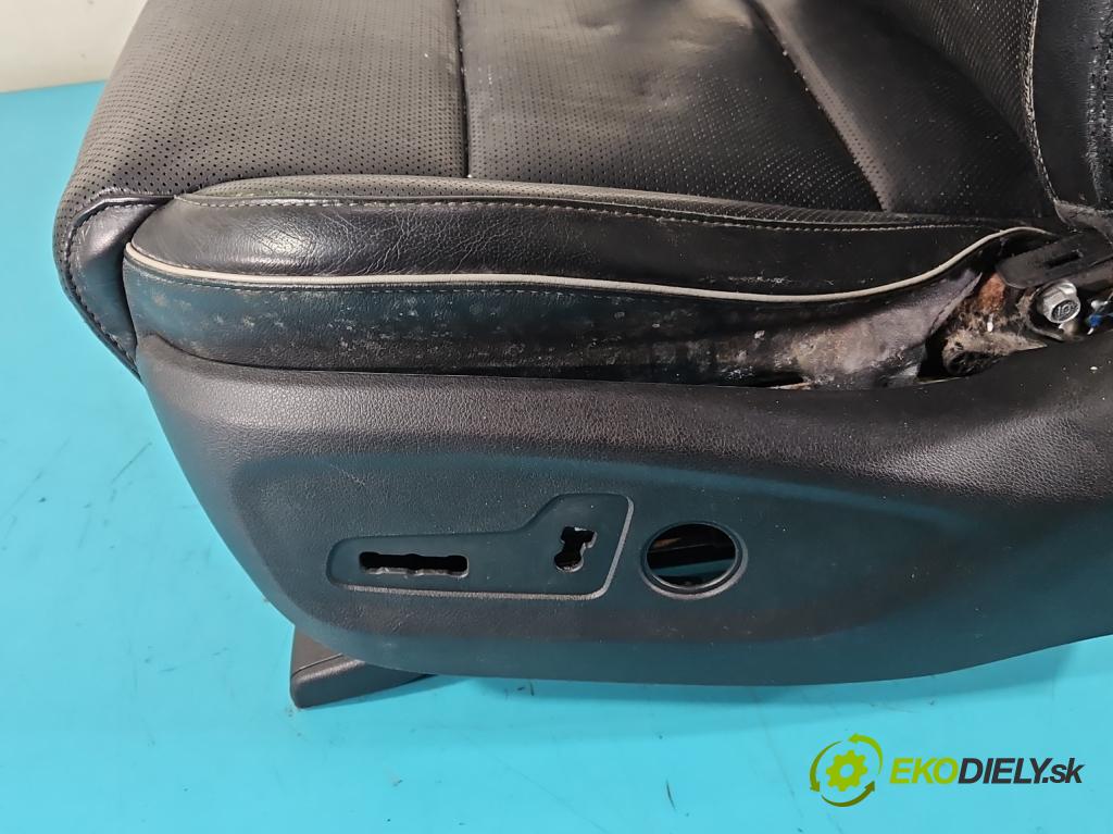 Kia Sportage IV 2015-2021 1.7 crdi 141 HP automatic 104 kW 1685 cm3 5- Sedačka ľavý  (Sedačky, sedadlá)