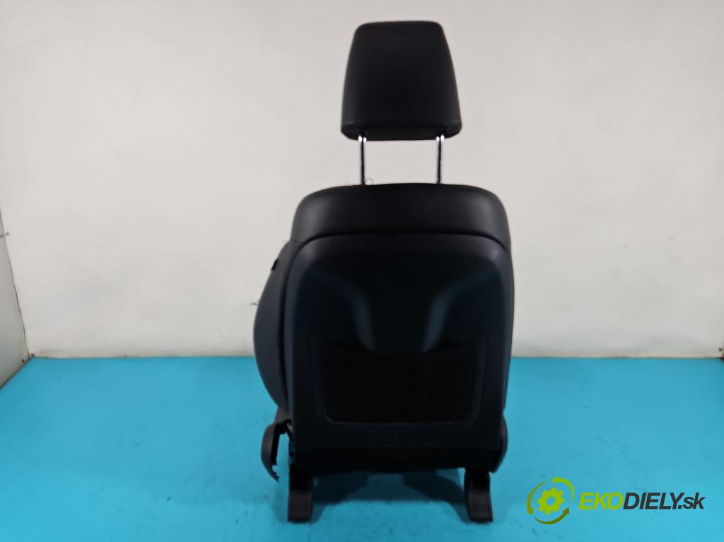 Kia Sportage IV 2015-2021 1.7 crdi 141 HP automatic 104 kW 1685 cm3 5- Sedačka ľavý  (Sedačky, sedadlá)