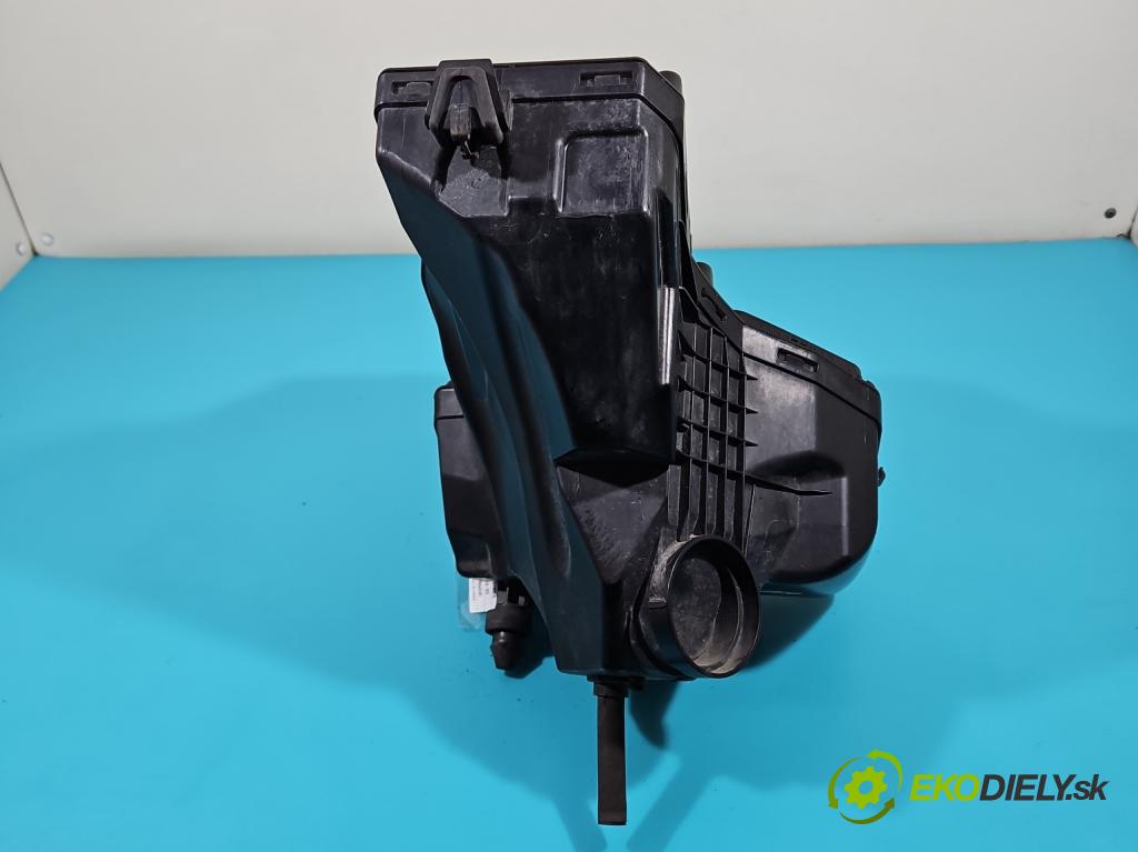 Audi Q5 2008-2016 2.0 TFSI 211KM manual 155 kW 1984 cm3 5- obal filtra vzduchu 8K0133843E (Obaly filtrov vzduchu)