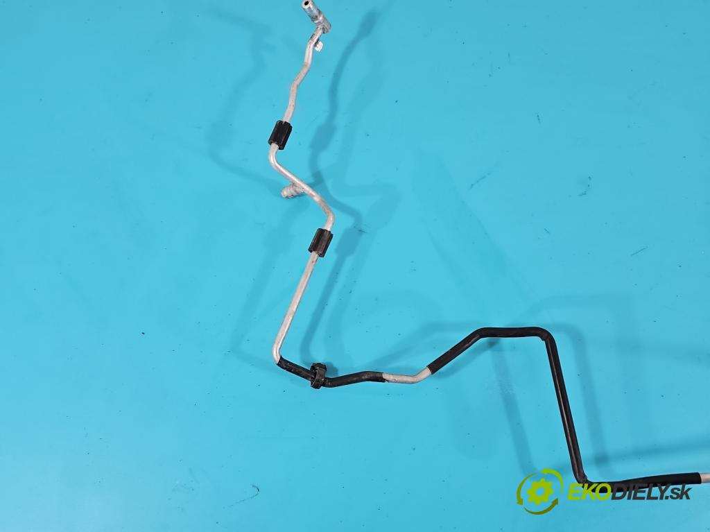 Audi Q5 2008-2016 2.0 TFSI 211KM manual 155 kW 1984 cm3 5- rúrka klimatizácie 8R02603678