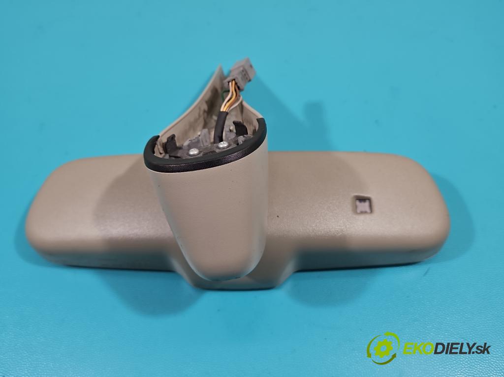 Audi Q5 2008-2016 2.0 TFSI 211KM manual 155 kW 1984 cm3 5- zpětné zrcátko vnitřní 8R0857511 (Světla vnitřní)