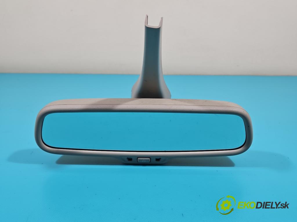 Audi Q5 2008-2016 2.0 TFSI 211KM manual 155 kW 1984 cm3 5- zpětné zrcátko vnitřní 8R0857511 (Světla vnitřní)