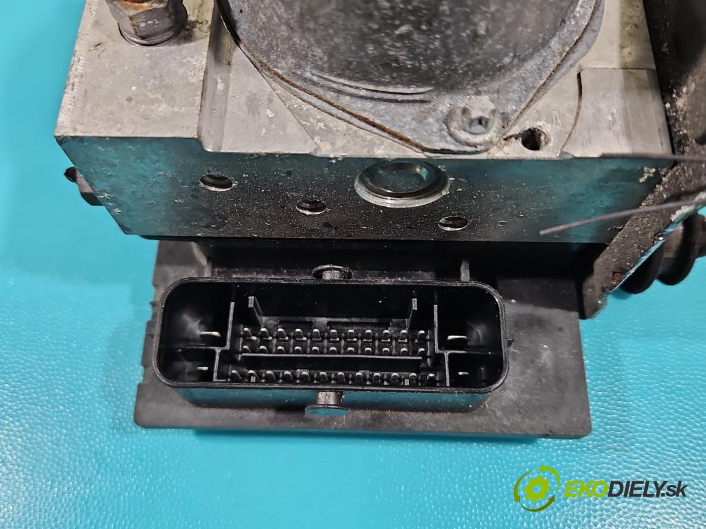 Audi Q5 2008-2016 2.0 TFSI 211KM manual 155 kW 1984 cm3 5- čerpadlo abs 8R0907379M (Pumpy ABS)