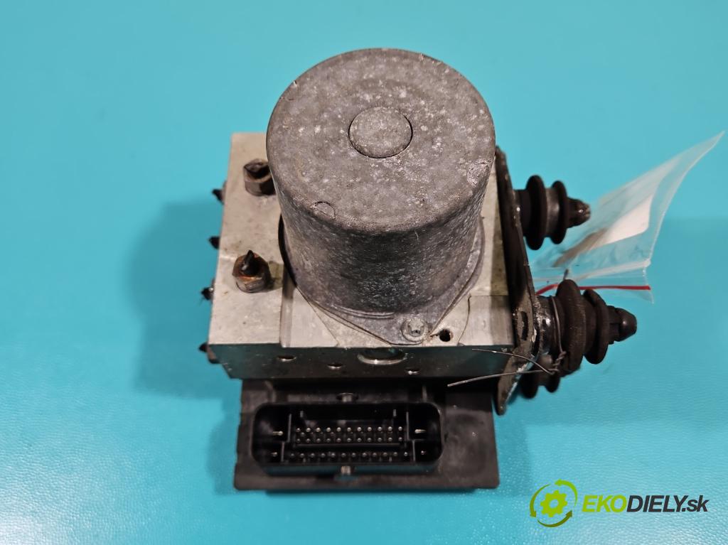 Audi Q5 2008-2016 2.0 TFSI 211KM manual 155 kW 1984 cm3 5- čerpadlo abs 8R0907379M (Pumpy ABS)