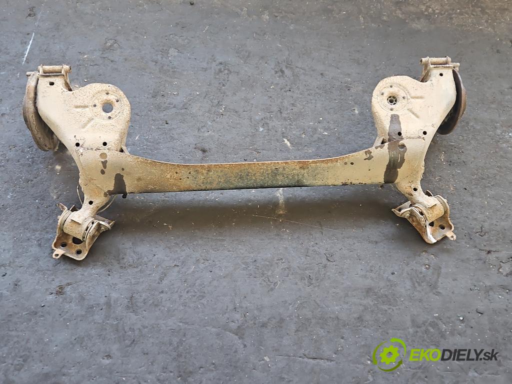 Fiat Stilo 1.9 jtd 116 hp manual 85 kW 1910 cm3 5- zadní výztuha  (Výztuhy zadní)