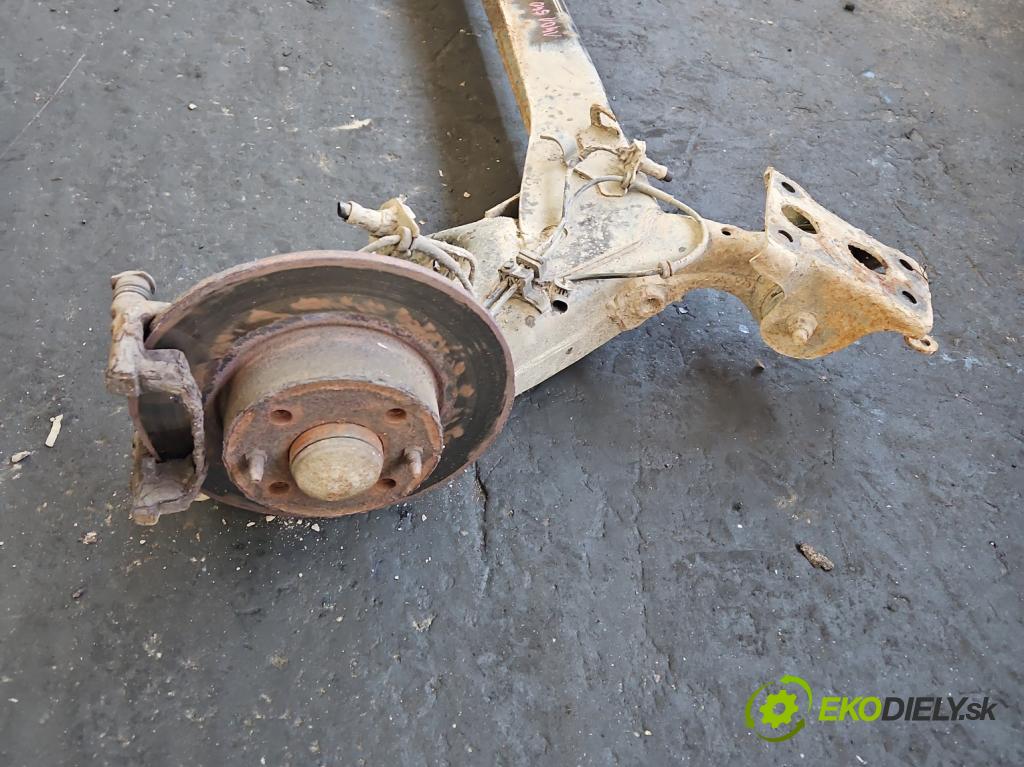 Fiat Stilo 1.9 jtd 116 hp manual 85 kW 1910 cm3 5- zadní výztuha  (Výztuhy zadní)