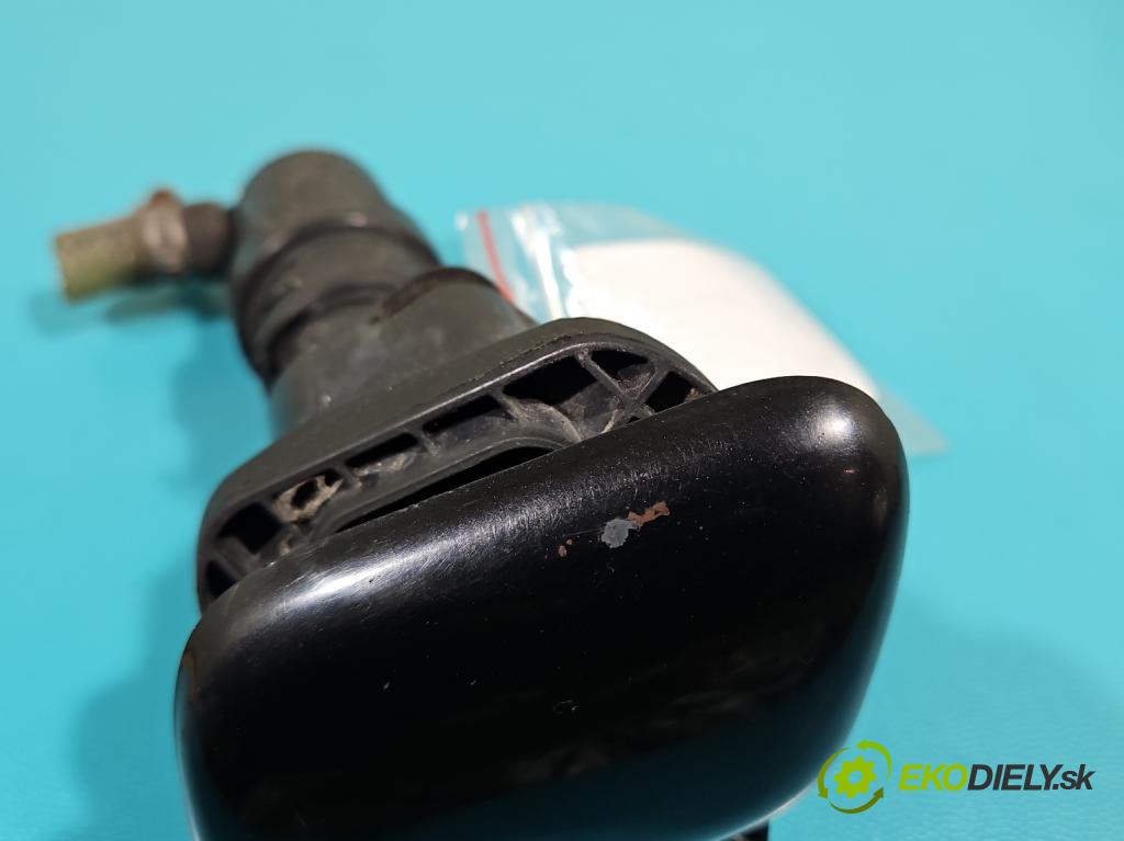 Audi A3 8L 1996-2003 1.9d 101 HP manual 74 kW 1896 cm3 3- ostrekovač reflektor: ľavý  (Motorček ostrekovačov)