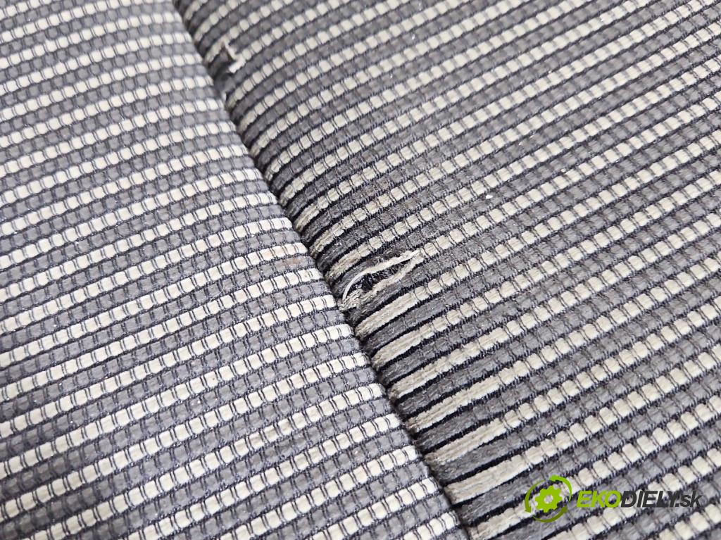 Audi A4 B8 2007-2015 1.8 TFSI 120 HP manual 88 kW 1798 cm3 5- Sedačka ľavý (Sedačky, sedadlá)