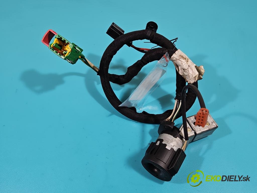 Citroen C8 2002-2014 2.0 hdi 110 HP manual 81 kW 1997 cm3 5- Spínačka  (Spínacie skrinky a kľúče)