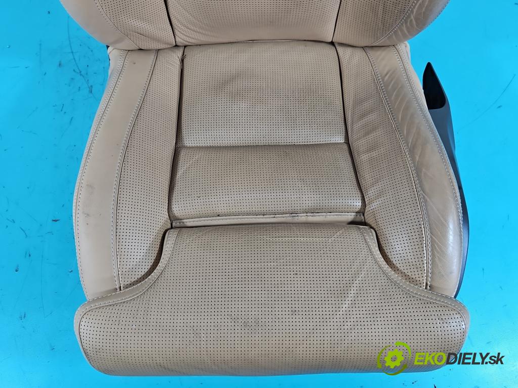 Volvo V90 2016- 2.0 D5 235 HP automatic 173 kW 1969 cm3 5- Sedačka ľavý  (Sedačky, sedadlá)