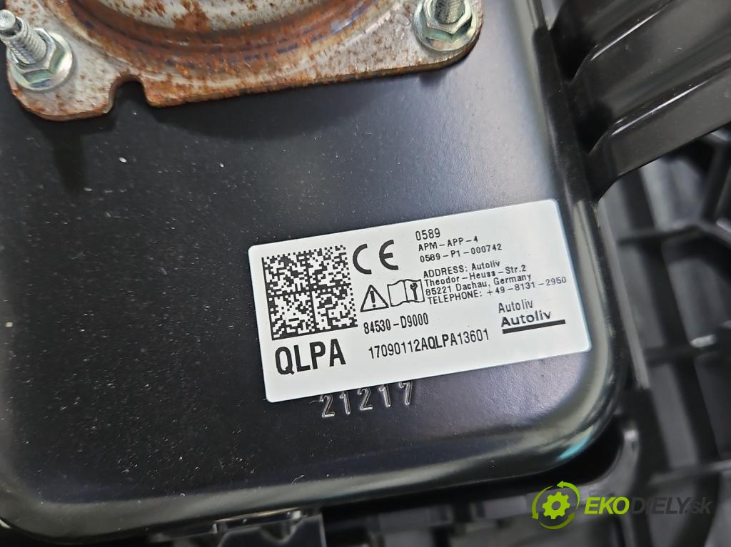 Kia Sportage IV 2015-2021 1.7 crdi 141 HP automatic 104 kW 1685 cm3 5- kokpit,pristrojová doska rozdeľovacia