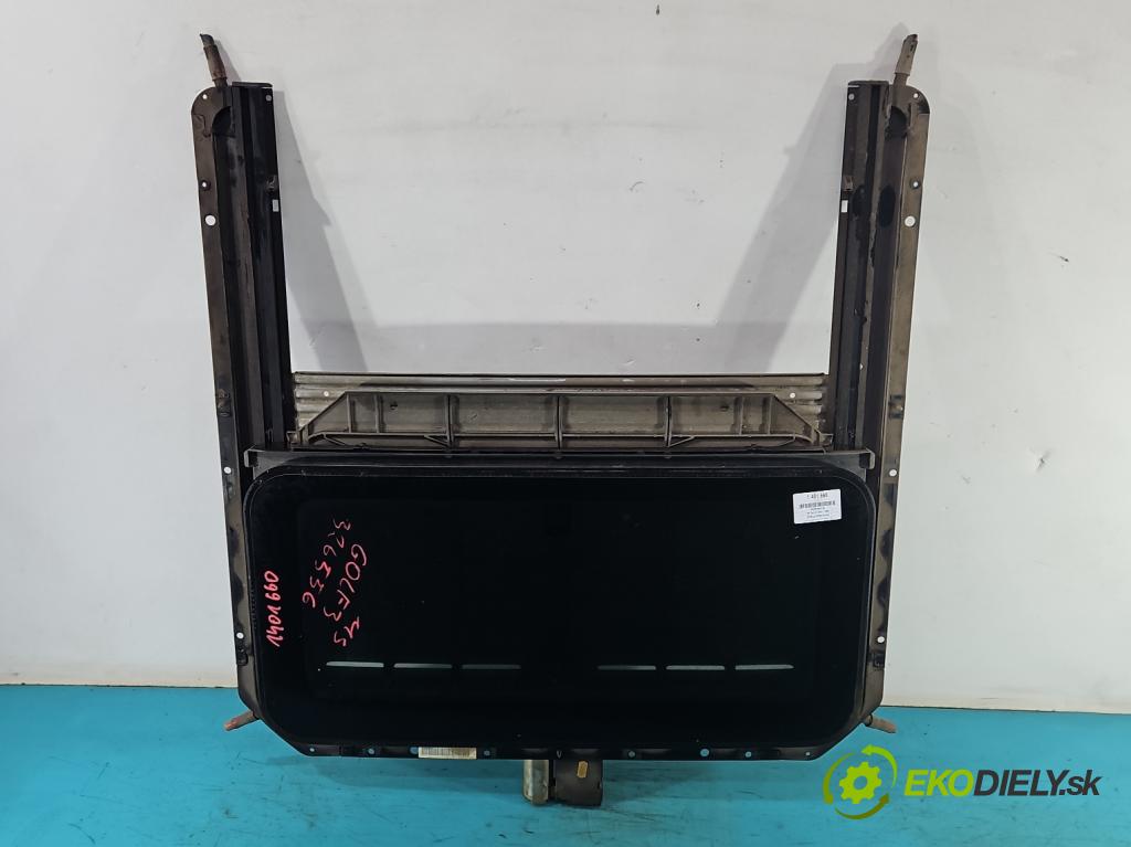 Vw Golf III 1991-1998 1.6 75 hp manual 55 kW 1598 cm3 5- Střešní okno:  (Okna karoserie)