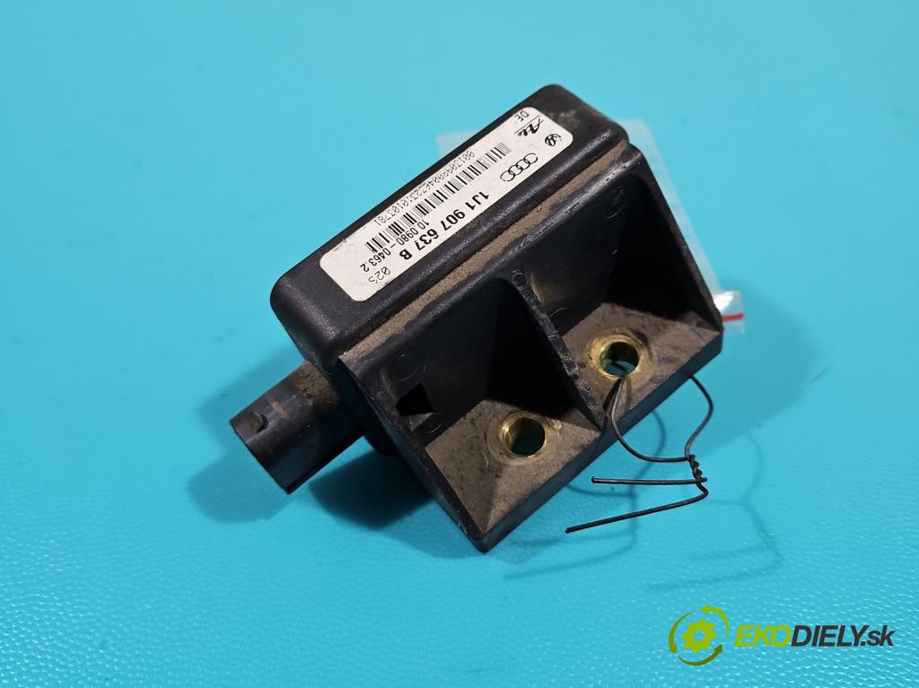 Vw Bora 1.6 16V 105 hp manual 77 kW 1598 cm3 4- snímač ESP 1J1907637B