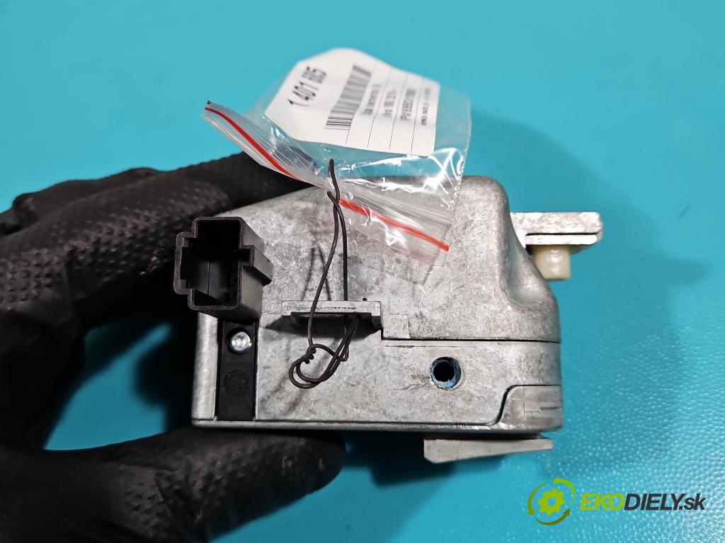 Volvo V90 2016- 2.0 D5 235 HP automatic 173 kW 1969 cm3 5- Blokáda: řízení: 31476490 (Ostatné)