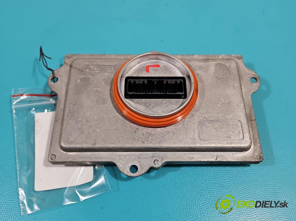 Volvo V90 2016- 2.0 D5 235 HP automatic 173 kW 1969 cm3 5- střídač: xenon 31468411 (Riadiaca jednotka xenónu)