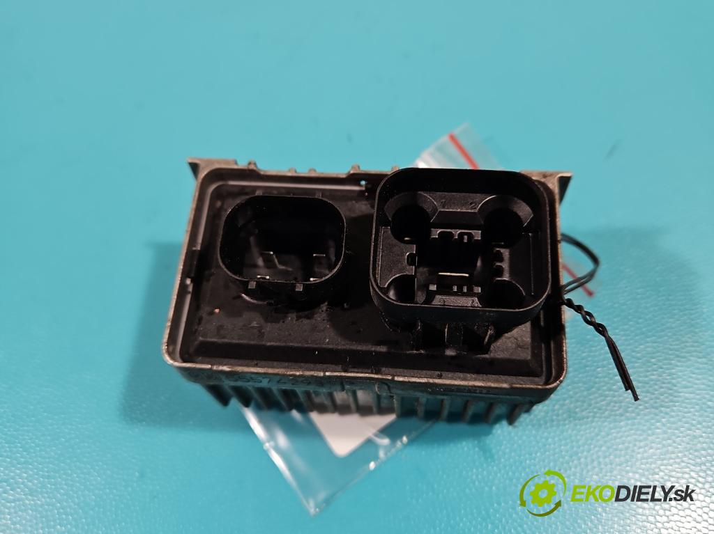 Opel Antara 2006-2015 2.2 cdti 163 HP automatic 120 kW 2231 cm3 5- Relé: svíčky: zařicích: 55574293 (Relé)