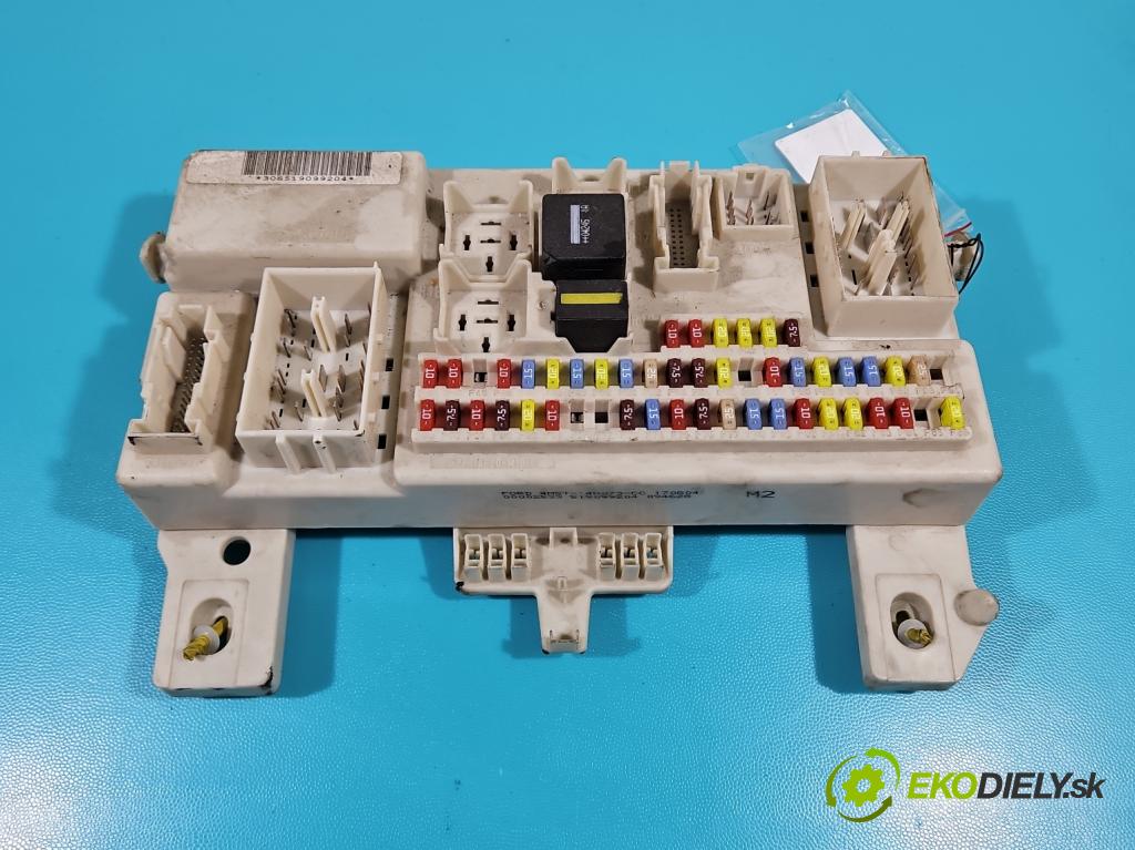 Ford C-Max I 2003-2010 1.8 16V 125 hp manual 92 kW 1798 cm3 5- skříňka pojistková 4M5T-14A073-CC (Pojistkové skříňky)