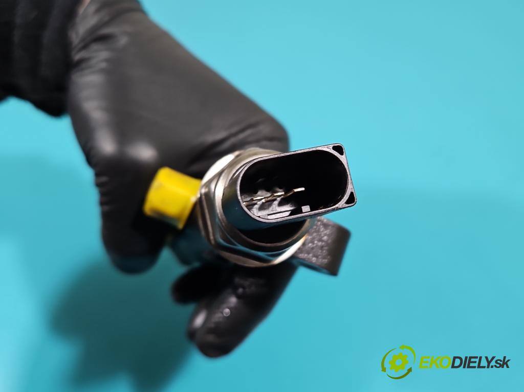 Opel Antara 2006-2015 2.2 cdti 163 HP automatic 120 kW 2231 cm3 5- lišta vstrekovacia 9307Z528A (Vstrekovacie lišty)