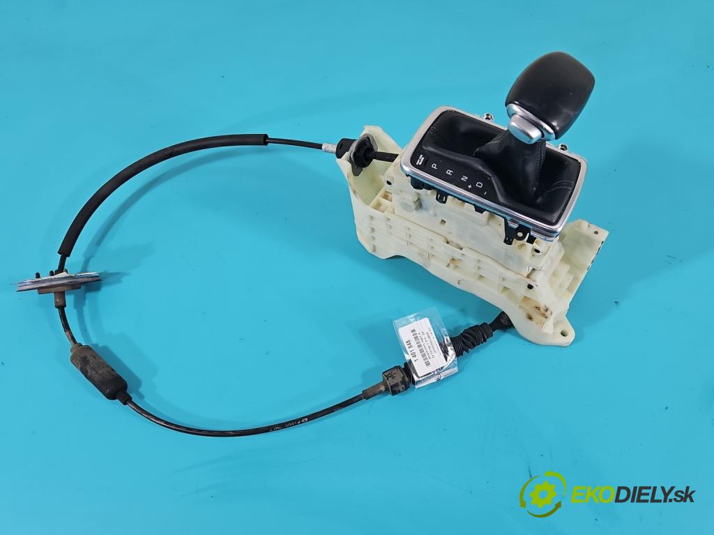 Kia Sportage IV 2015-2021 1.7 crdi 141 HP automatic 104 kW 1685 cm3 5- Páka: Změny: stupeň,rýchlosť 46701-D4440 (Rýchlostná páka (kulisa))