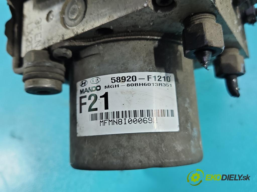 Kia Sportage IV 2015-2021 1.7 crdi 141 HP automatic 104 kW 1685 cm3 5- čerpadlo abs 58920-F1210 (Pumpy ABS)