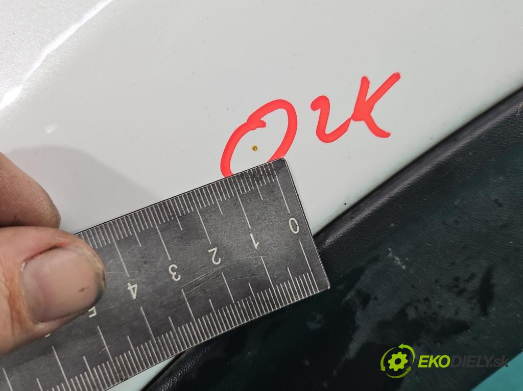 Kia Sportage IV 2015-2021 1.7 crdi 141 HP automatic 104 kW 1685 cm3 5- blatník predné ľavý  (Predné ľavé)