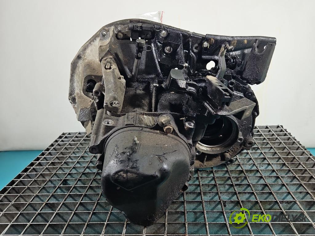 Renault Laguna II 2001-2007 1.9 dci 101 HP manual 74 kW 1870 cm3 5- prevodovka stupeň,rýchlosť manual JR5012