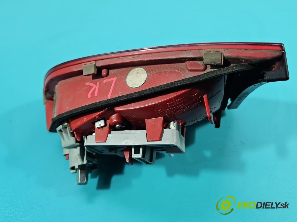 Audi A4 B8 2007-2015 1.8 TFSI 120 hp manual 88 kW 1798 cm3 5- světlo zadní levé 21969002 (Klika dveří ostatní)