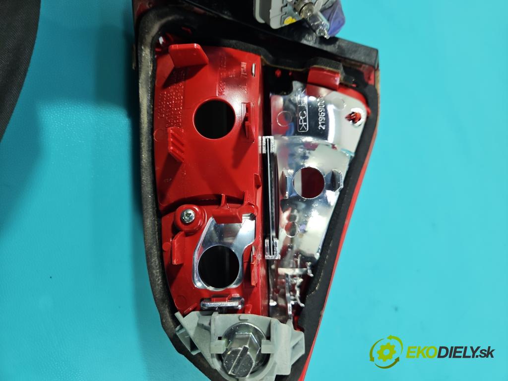 Audi A4 B8 2007-2015 1.8 TFSI 120 hp manual 88 kW 1798 cm3 5- světlo zadní levé 21969002 (Klika dveří ostatní)