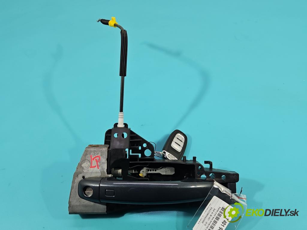 Audi A4 B8 2007-2015 1.8 TFSI 120 HP manual 88 kW 1798 cm3 5- rukoväť predné ľavé mimo: 8T01837885 (Vonkajšie predné ľavé)