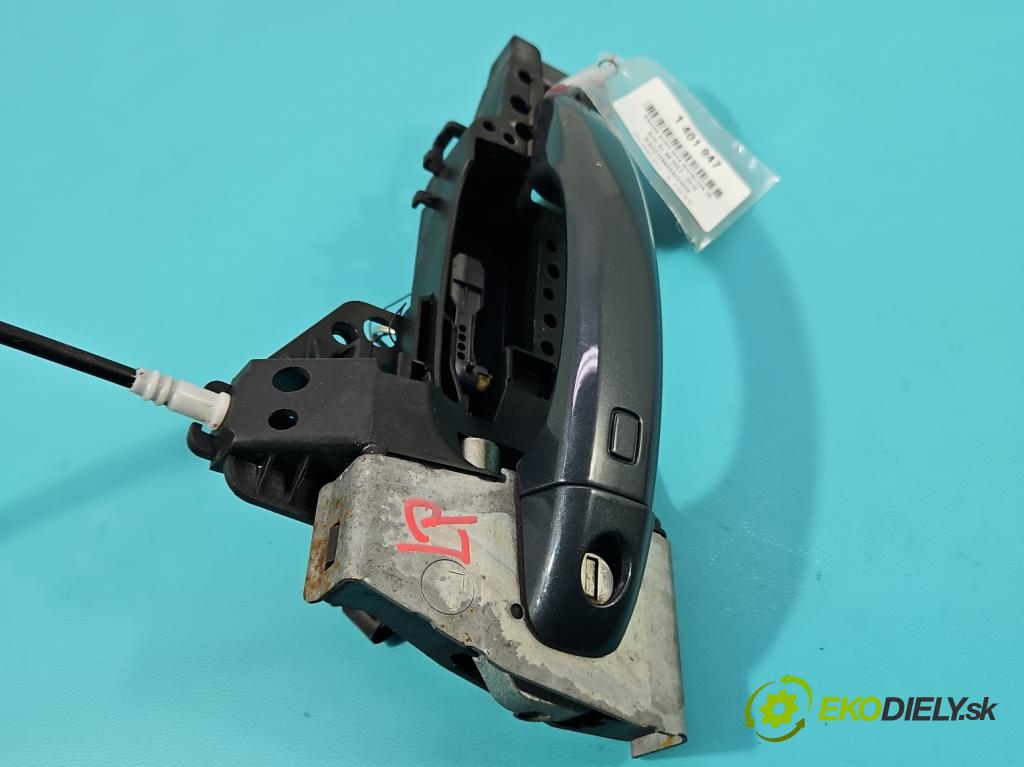 Audi A4 B8 2007-2015 1.8 TFSI 120 HP manual 88 kW 1798 cm3 5- rukoväť predné ľavé mimo: 8T01837885 (Vonkajšie predné ľavé)