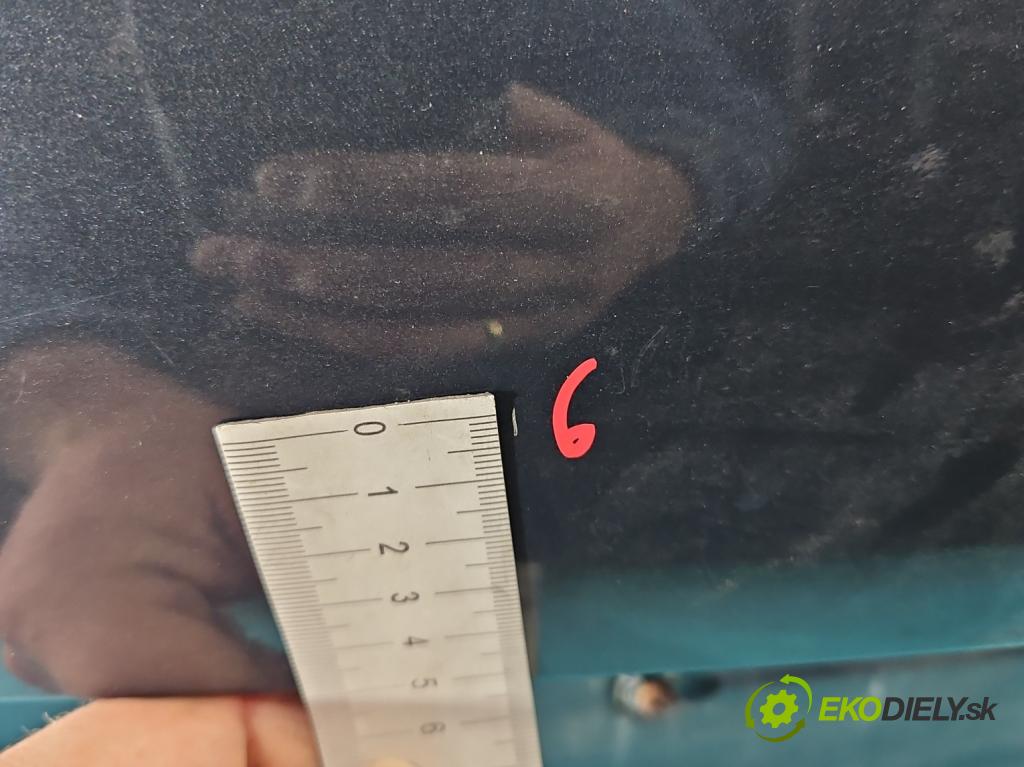 Audi A4 B8 2007-2015 1.8 TFSI 120 hp manual 88 kW 1798 cm3 5- zadní kufrové dveře  (Zadní kapoty)