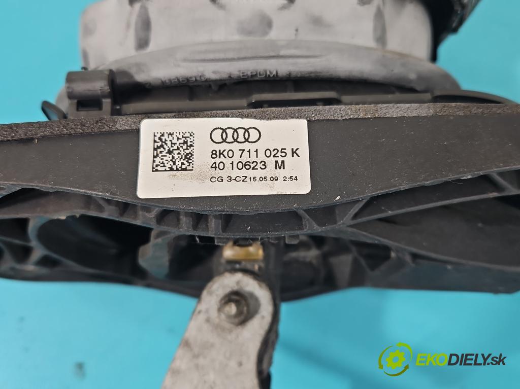 Audi A4 B8 2007-2015 1.8 TFSI 120 HP manual 88 kW 1798 cm3 5- Páka: Změny: stupeň,rýchlosť 8K0711025K (Rýchlostná páka (kulisa))