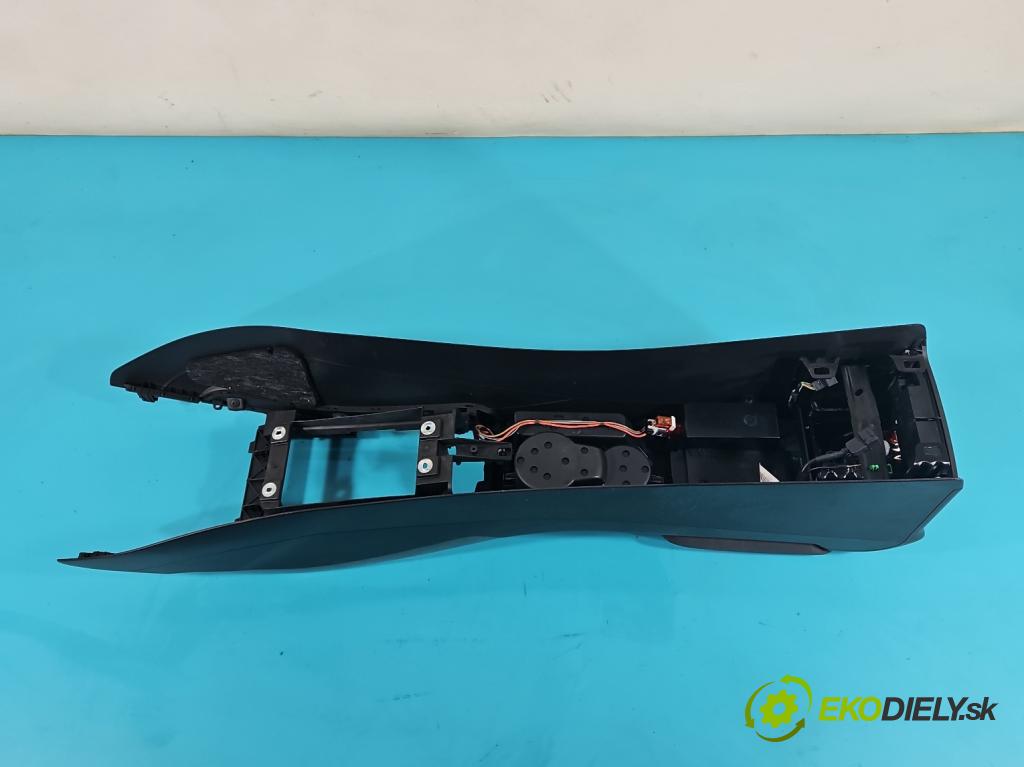 Audi A4 B8 2007-2015 1.8 TFSI 120 HP manual 88 kW 1798 cm3 5- operadlo 8K0864981E (Lakťové opierky)