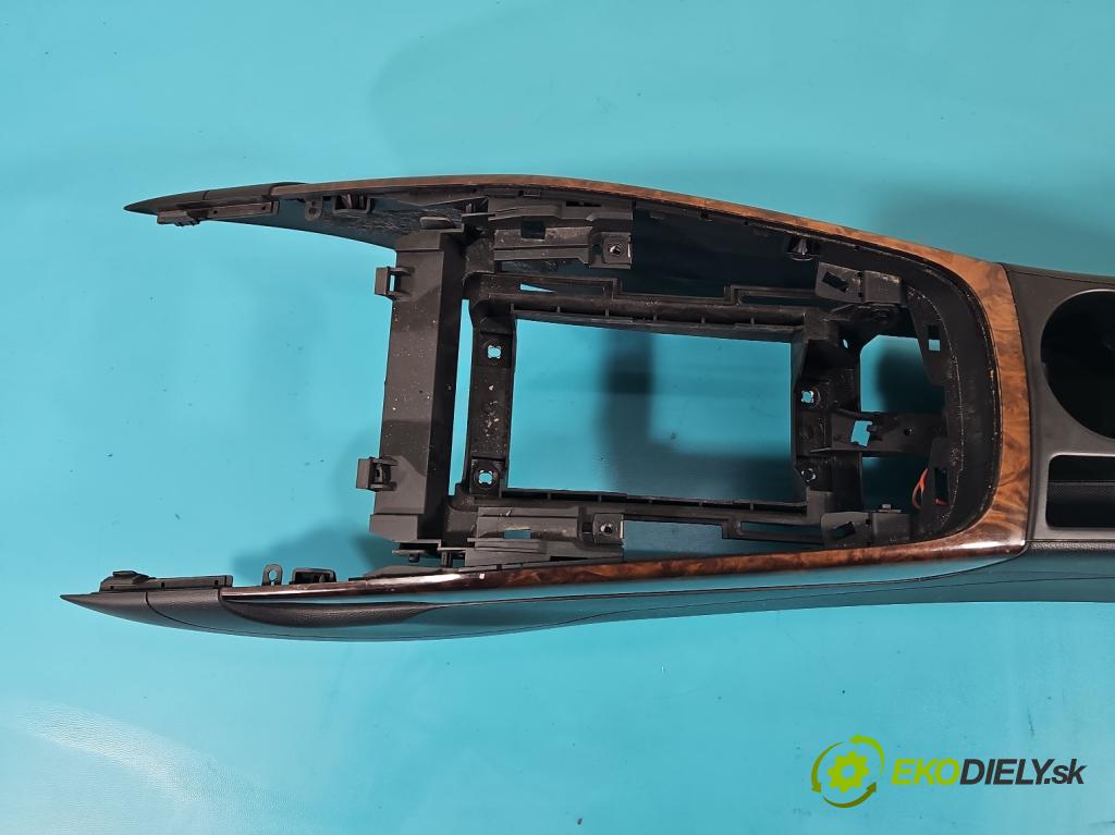 Audi A4 B8 2007-2015 1.8 TFSI 120 HP manual 88 kW 1798 cm3 5- operadlo 8K0864981E (Lakťové opierky)