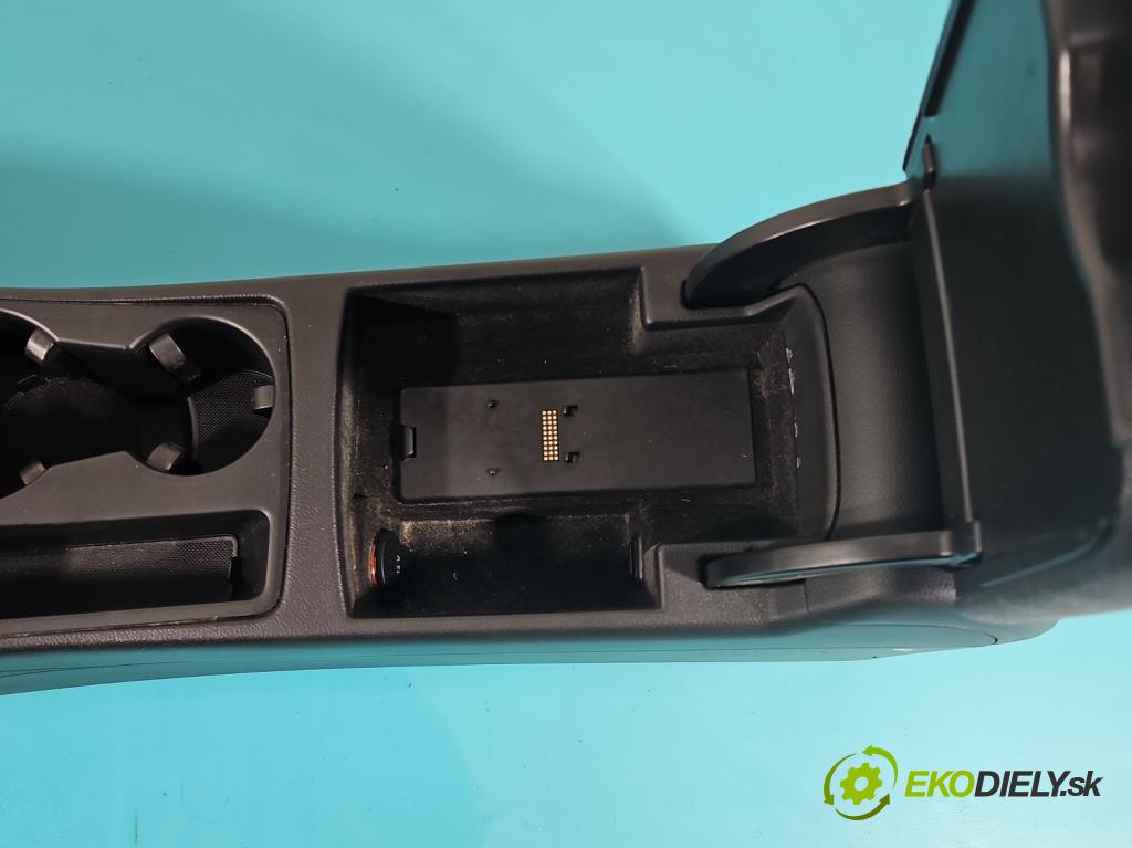 Audi A4 B8 2007-2015 1.8 TFSI 120 HP manual 88 kW 1798 cm3 5- operadlo 8K0864981E (Lakťové opierky)