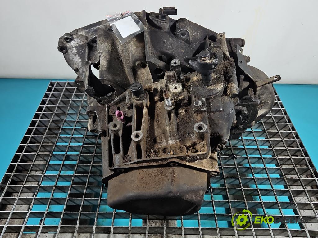 Citroen C8 2002-2014 2.0 hdi 110 HP manual 81 kW 1997 cm3 5- prevodovka stupeň,rýchlosť manual 20LM24