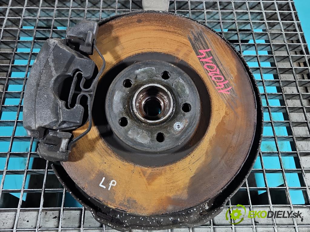 Volvo V90 2016- 2.0 D5 235 HP automatic 173 kW 1969 cm3 5- náboj ľavé  (Náboje)