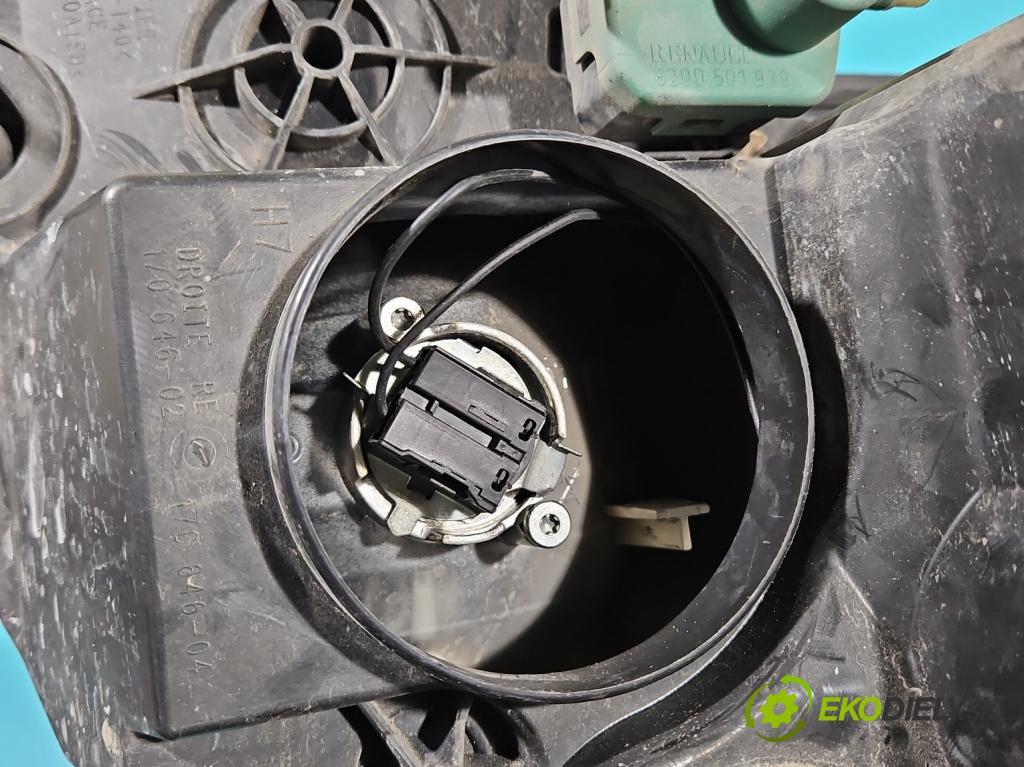 Renault Master III 2010-2019 2.3 dci 145 HP manual 107 kW 2299 cm3 5- Reflektor: pravý  (Pravé)