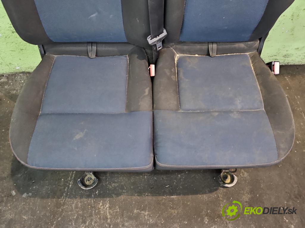 Renault Master III 2010-2019 2.3 dci 145 HP manual 107 kW 2299 cm3 5- Sedačka pravý  (Sedačky, sedadlá)